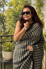 Load image into Gallery viewer, Noor Jahan