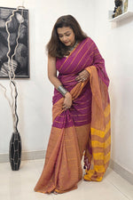 Load image into Gallery viewer, Rani Splash
