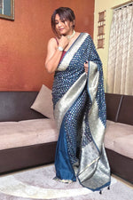 Load image into Gallery viewer, Dola re Dola
